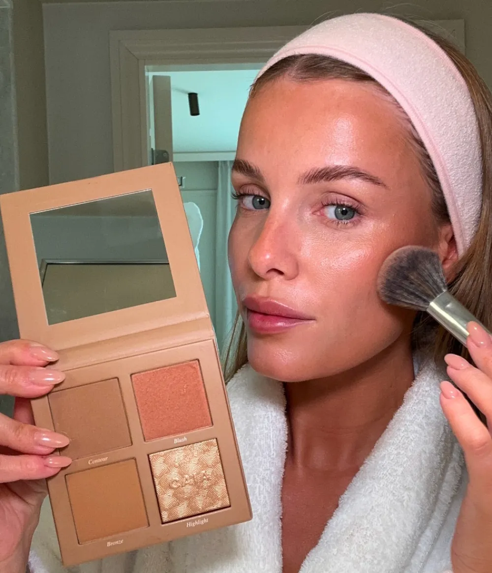 Online CAIA Cosmetics FACE PALETTE