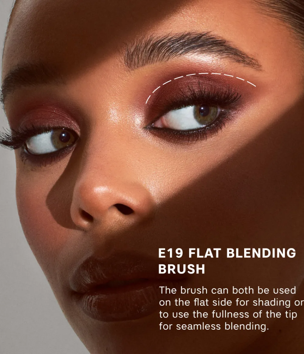 Sale CAIA Cosmetics FLAT BLENDING BRUSH 19
