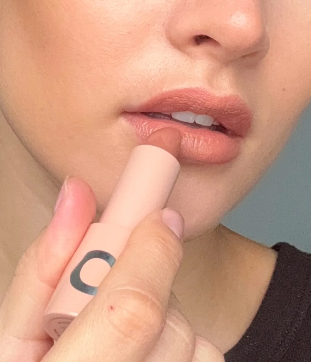 Outlet CAIA Cosmetics GLOSSY LIPSTICK