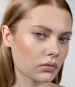 Clearance CAIA Cosmetics GLOW BRONZER