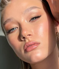 CAIA Cosmetics GLOW STICK
