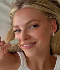 Online CAIA Cosmetics LIP GLOSS