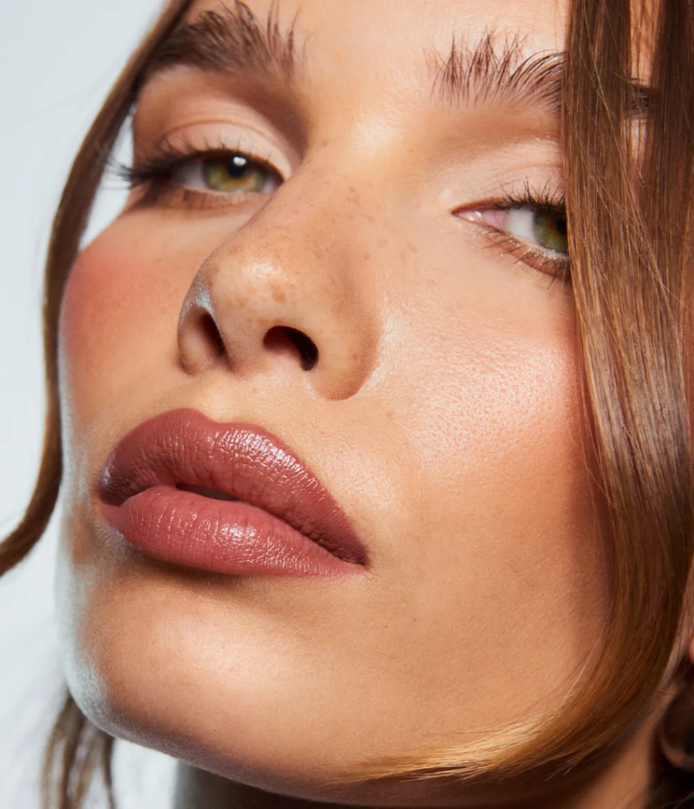 New CAIA Cosmetics LIP PENCIL