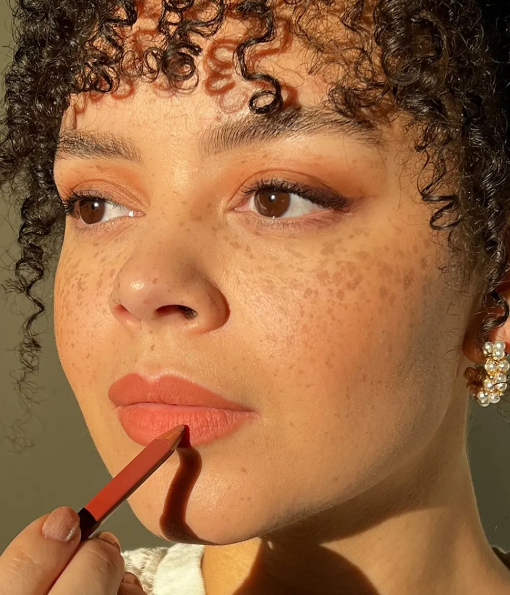 New CAIA Cosmetics LIP PENCIL