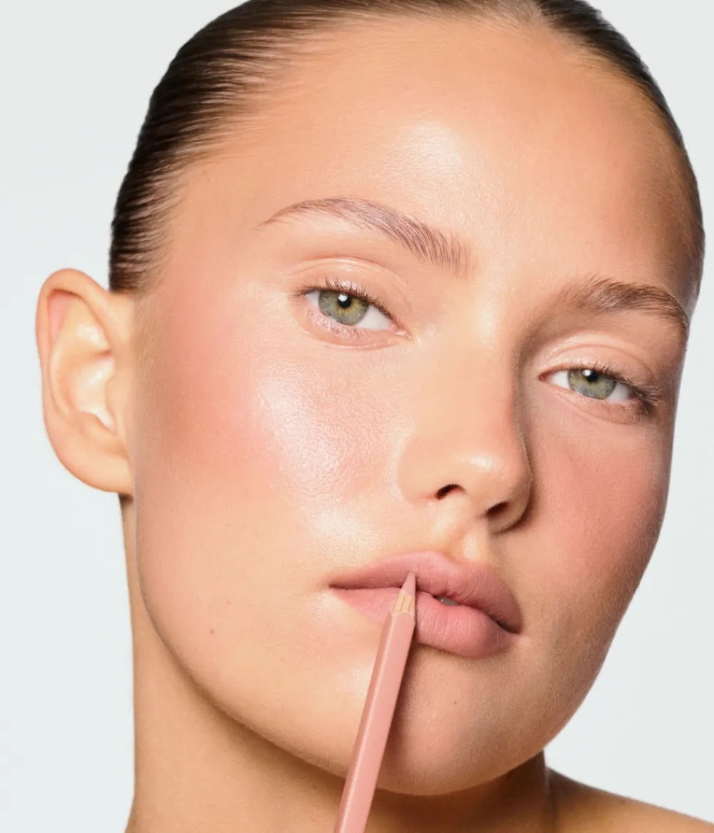New CAIA Cosmetics LIP PENCIL