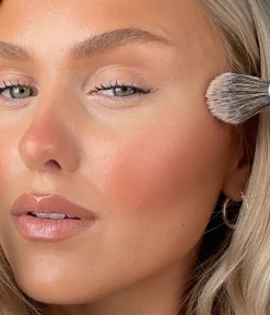 Discount CAIA Cosmetics LIQUID HIGHLIGHTER