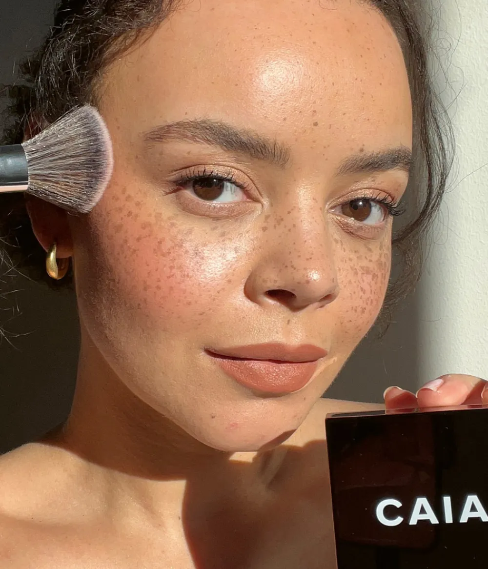 Discount CAIA Cosmetics LOOSE GLOW BRONZER