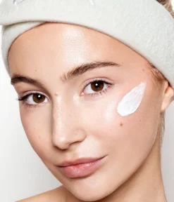 New CAIA Cosmetics OIL CONTROL DAY CREAM