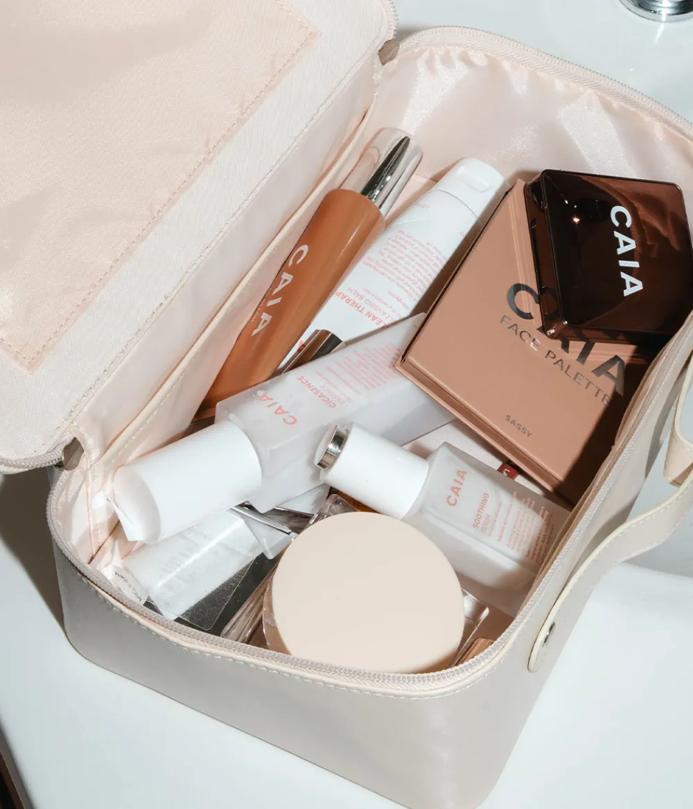 Online CAIA Cosmetics PERFECT TRAVEL