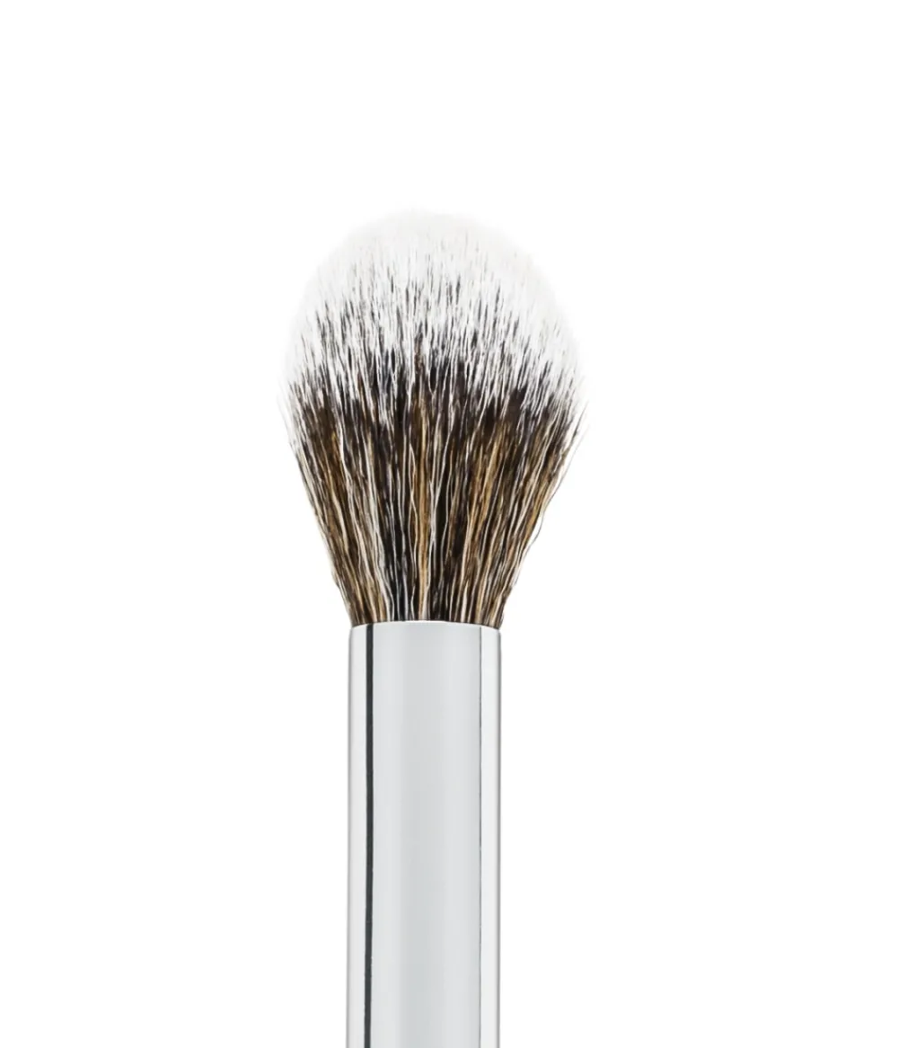 Clearance CAIA Cosmetics POINTED HIGHLIGHTER BRUSH F09