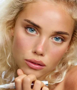 Best CAIA Cosmetics RADIANT TOUCH CONCEALER