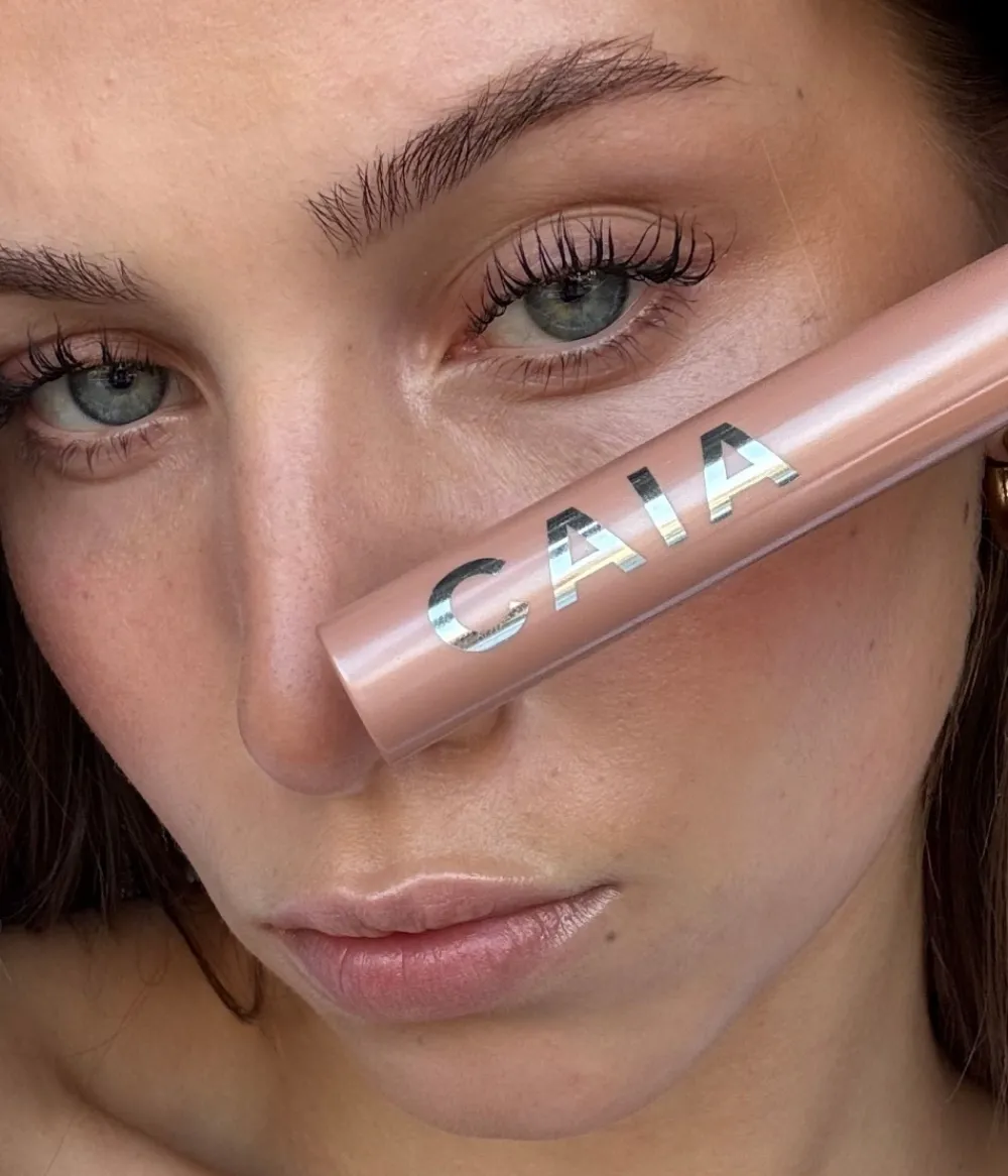 New CAIA Cosmetics VANZ VA VA VOLUME